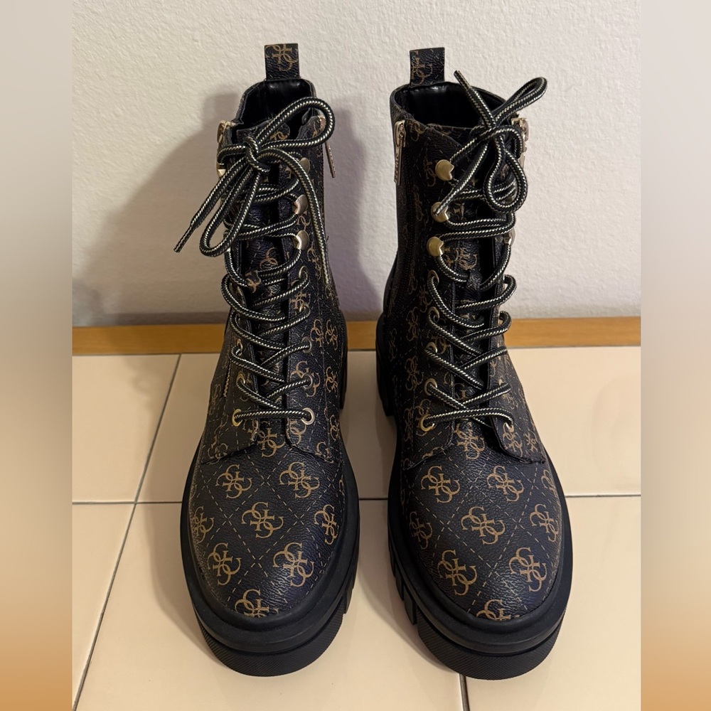 GUESS Women's Boots